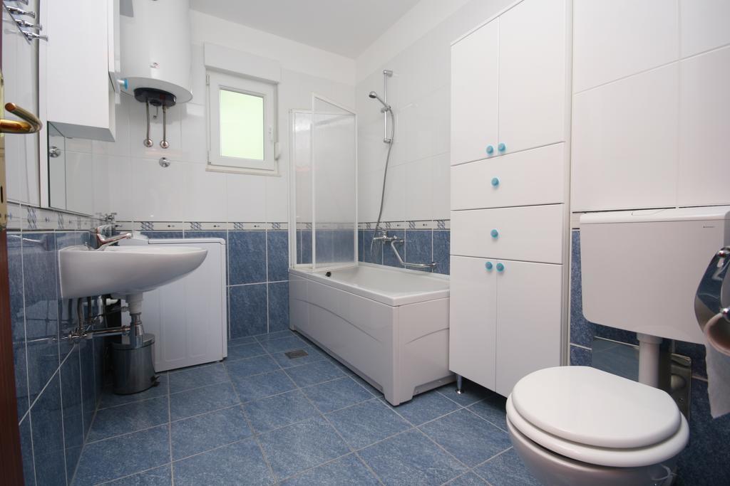 Apartments Beverly Omis Ngoại thất bức ảnh