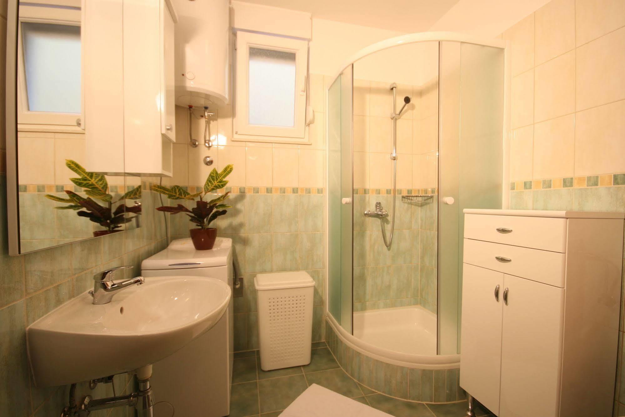 Apartments Beverly Omis Ngoại thất bức ảnh